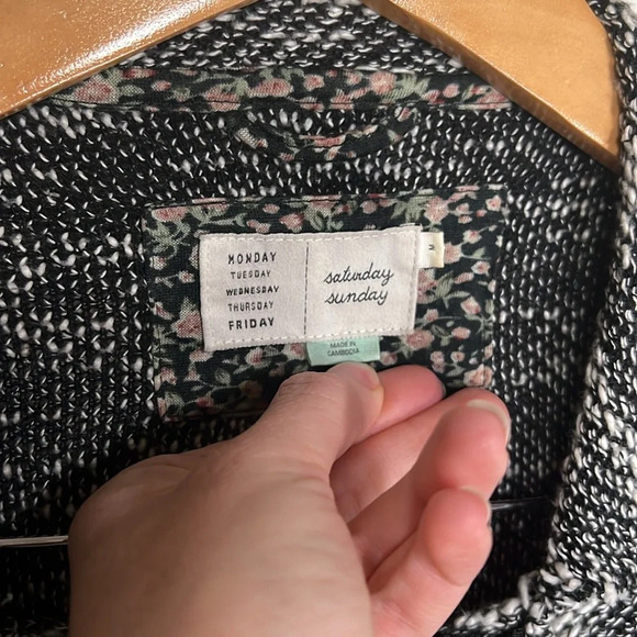 Saturday Sunday Anthropologie Black Moto Style Sweater, Women’s Size Medium - Picture 4 of 8